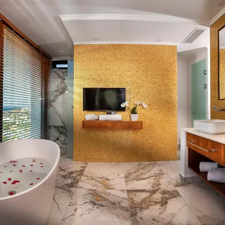 بودروم إنفينيتي تورغوتْريس